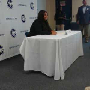 Meet your Posher, Robin